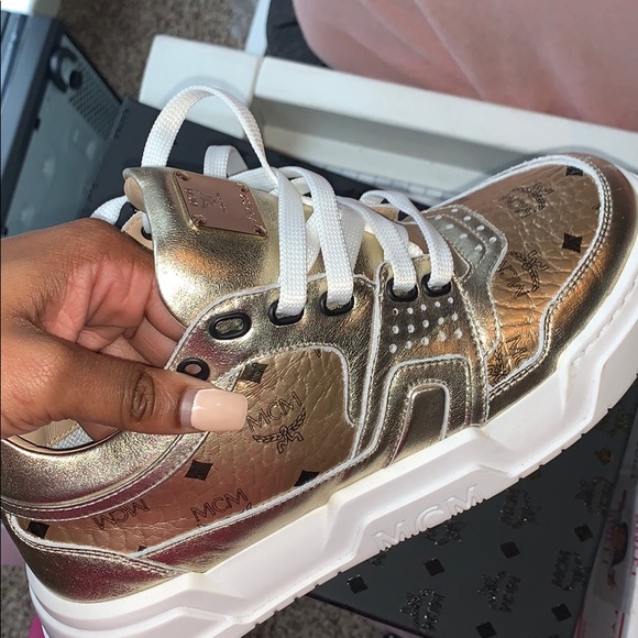 MCM bag + matching shoe - Picture 2 of 4